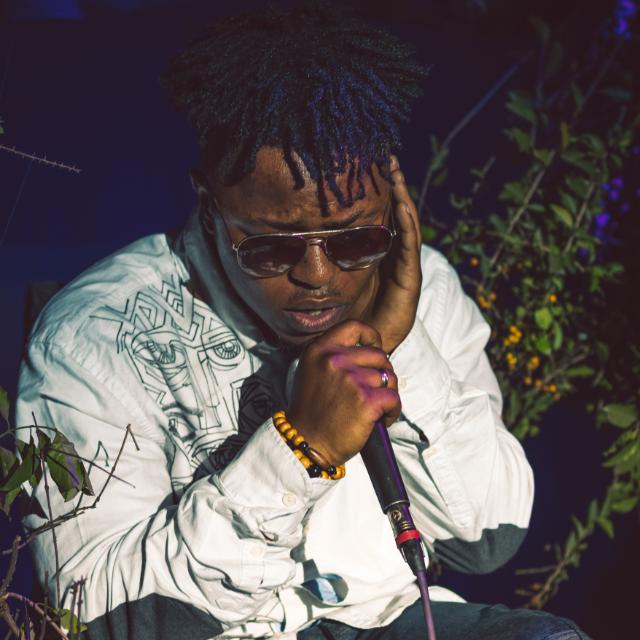 GOMA-CULTURE : Jenny Paria, le meilleur rappeur ou le nouvel âge du rap au Kivu ? Les internautes s’expriment ! Par Alexis Kant de culturecongo.com